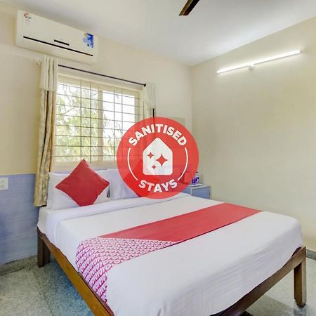Oyo 75854 Hotel Harsha Residency 班加罗尔 外观 照片