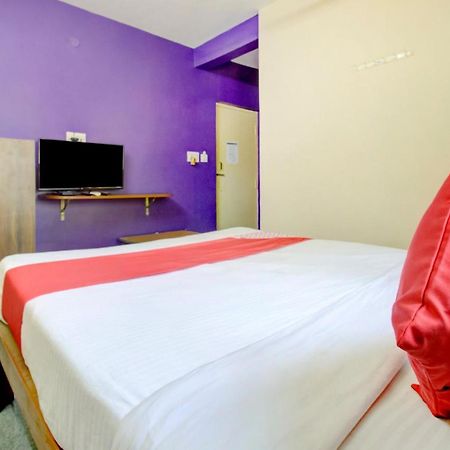 Oyo 75854 Hotel Harsha Residency 班加罗尔 外观 照片