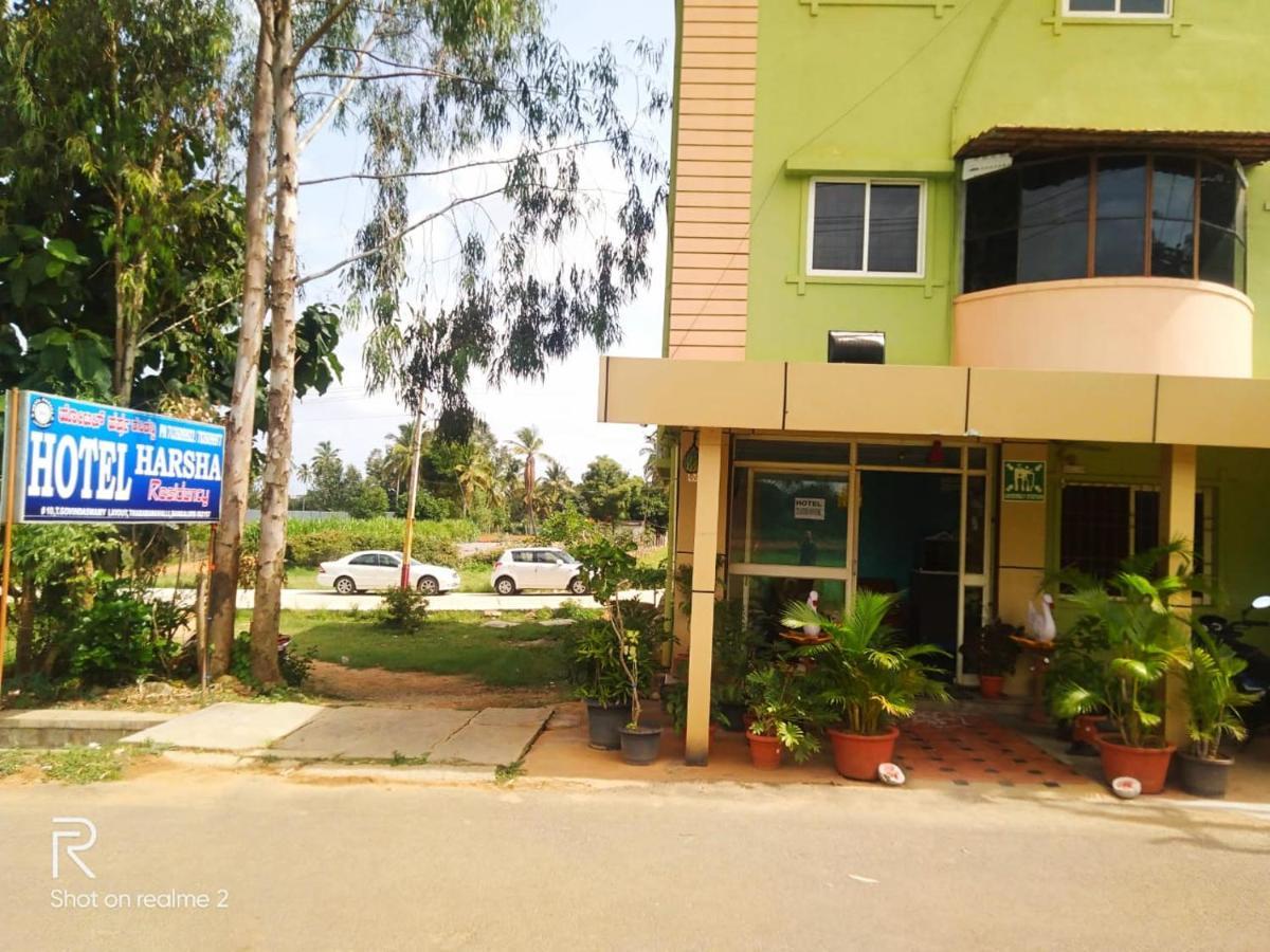 Oyo 75854 Hotel Harsha Residency 班加罗尔 外观 照片