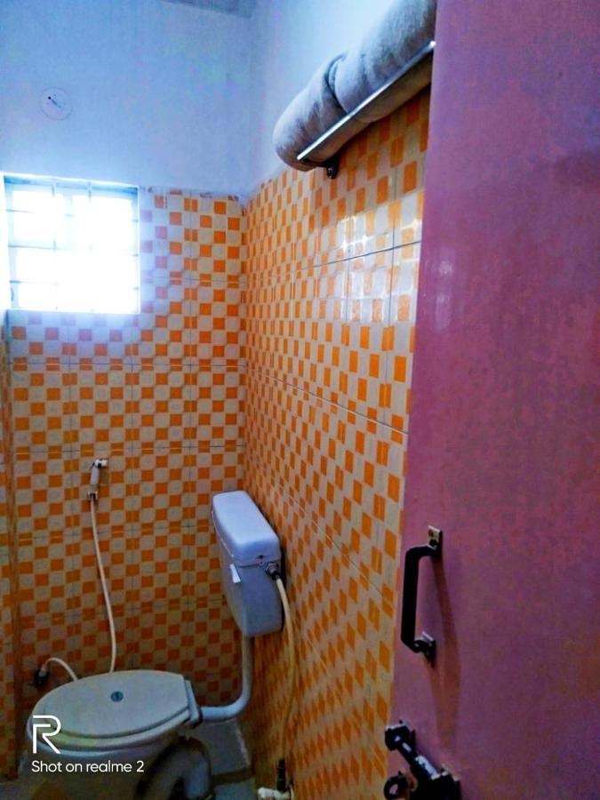 Oyo 75854 Hotel Harsha Residency 班加罗尔 外观 照片