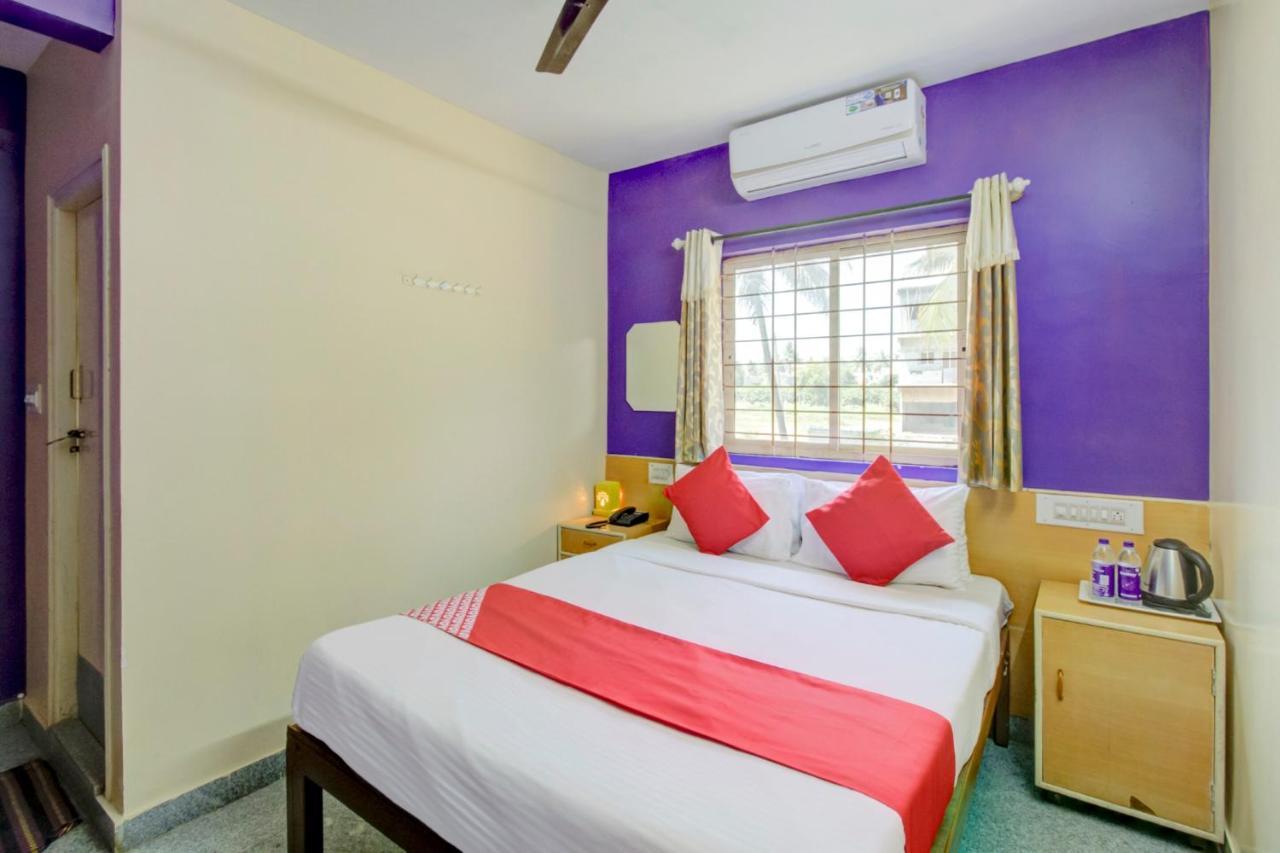 Oyo 75854 Hotel Harsha Residency 班加罗尔 外观 照片