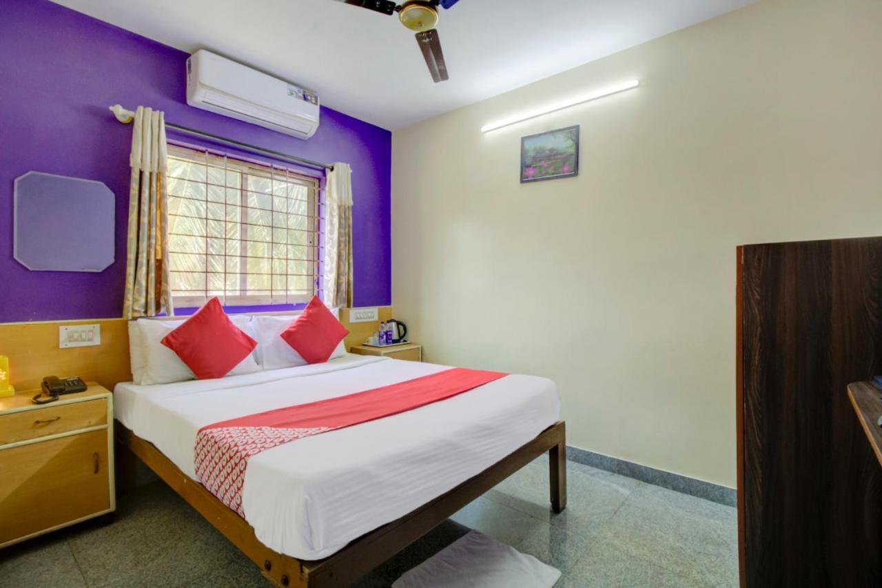 Oyo 75854 Hotel Harsha Residency 班加罗尔 外观 照片