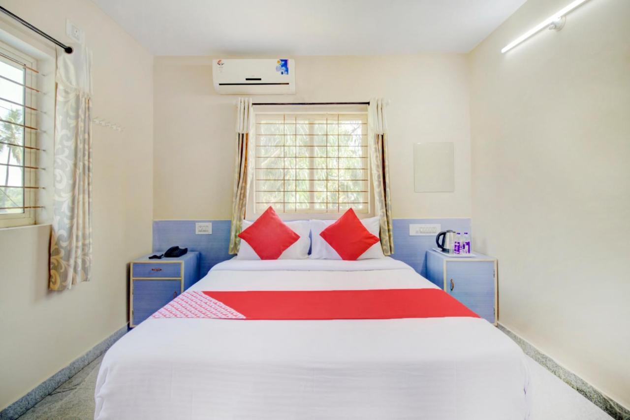 Oyo 75854 Hotel Harsha Residency 班加罗尔 外观 照片