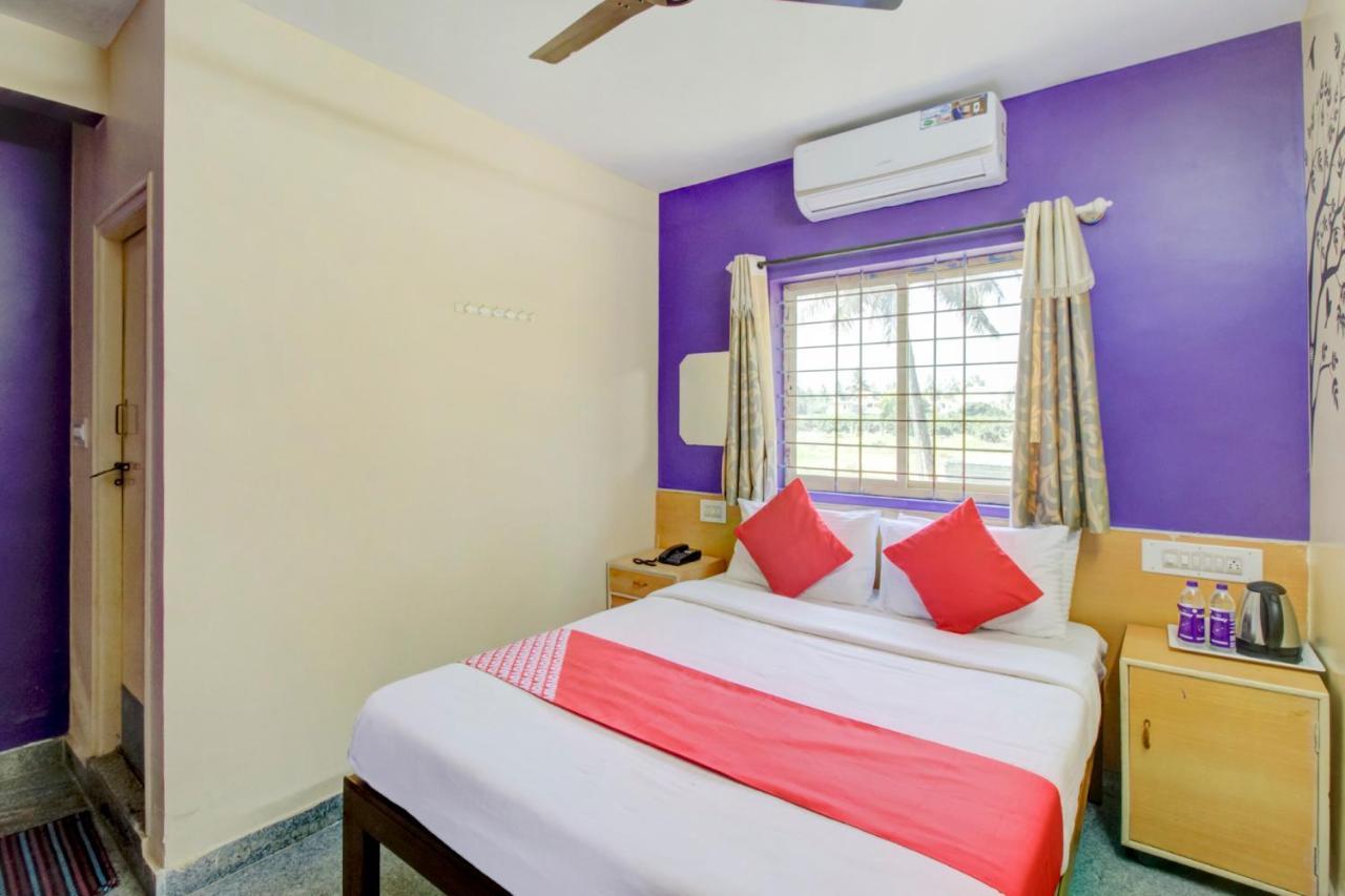 Oyo 75854 Hotel Harsha Residency 班加罗尔 外观 照片